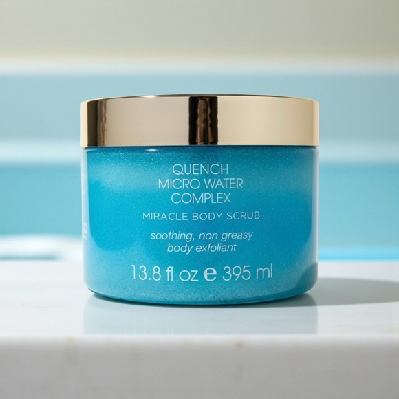 Quench Micro Water Complex Body Scrub Full Size NEW - Picture 2 of 11